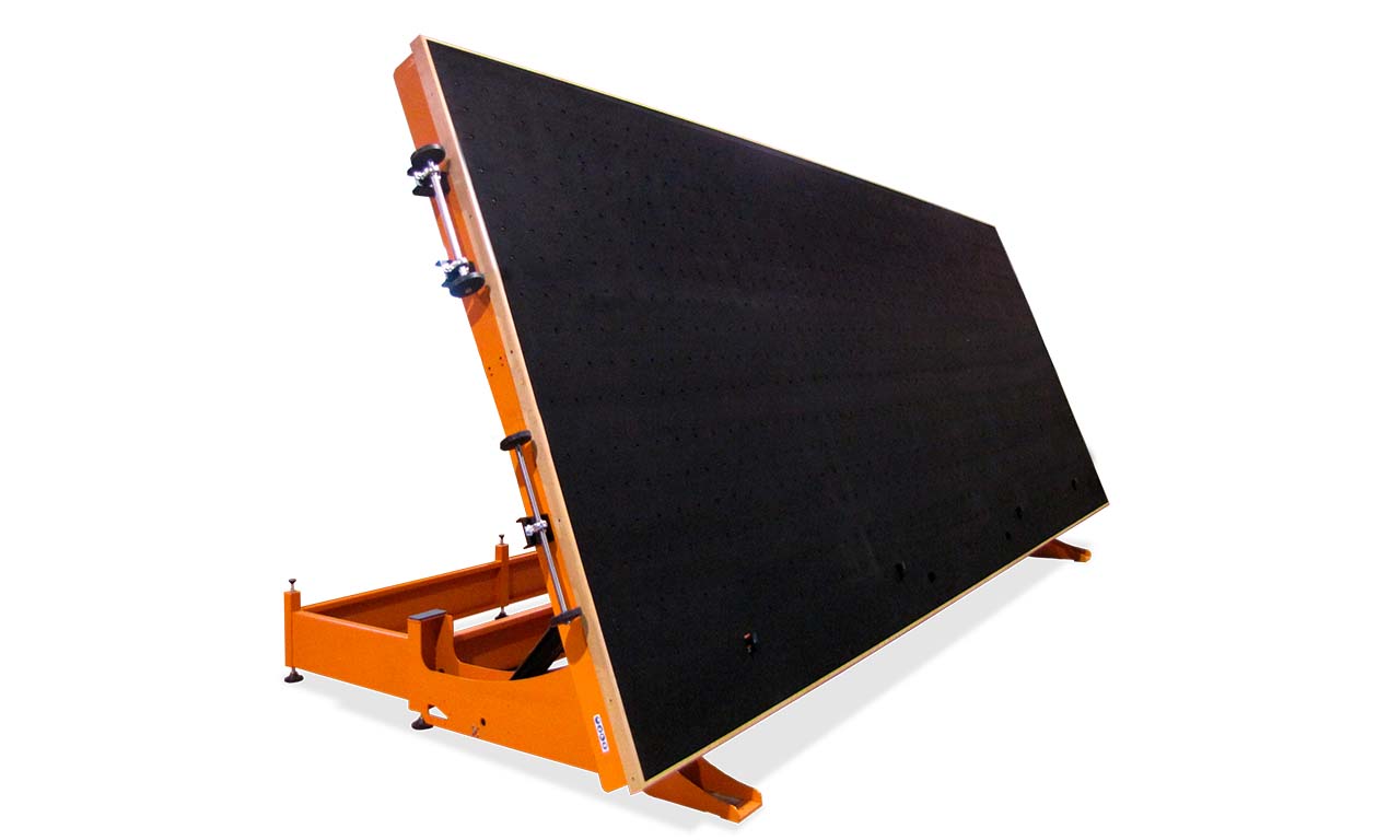 MC 300 leikkuupöytä