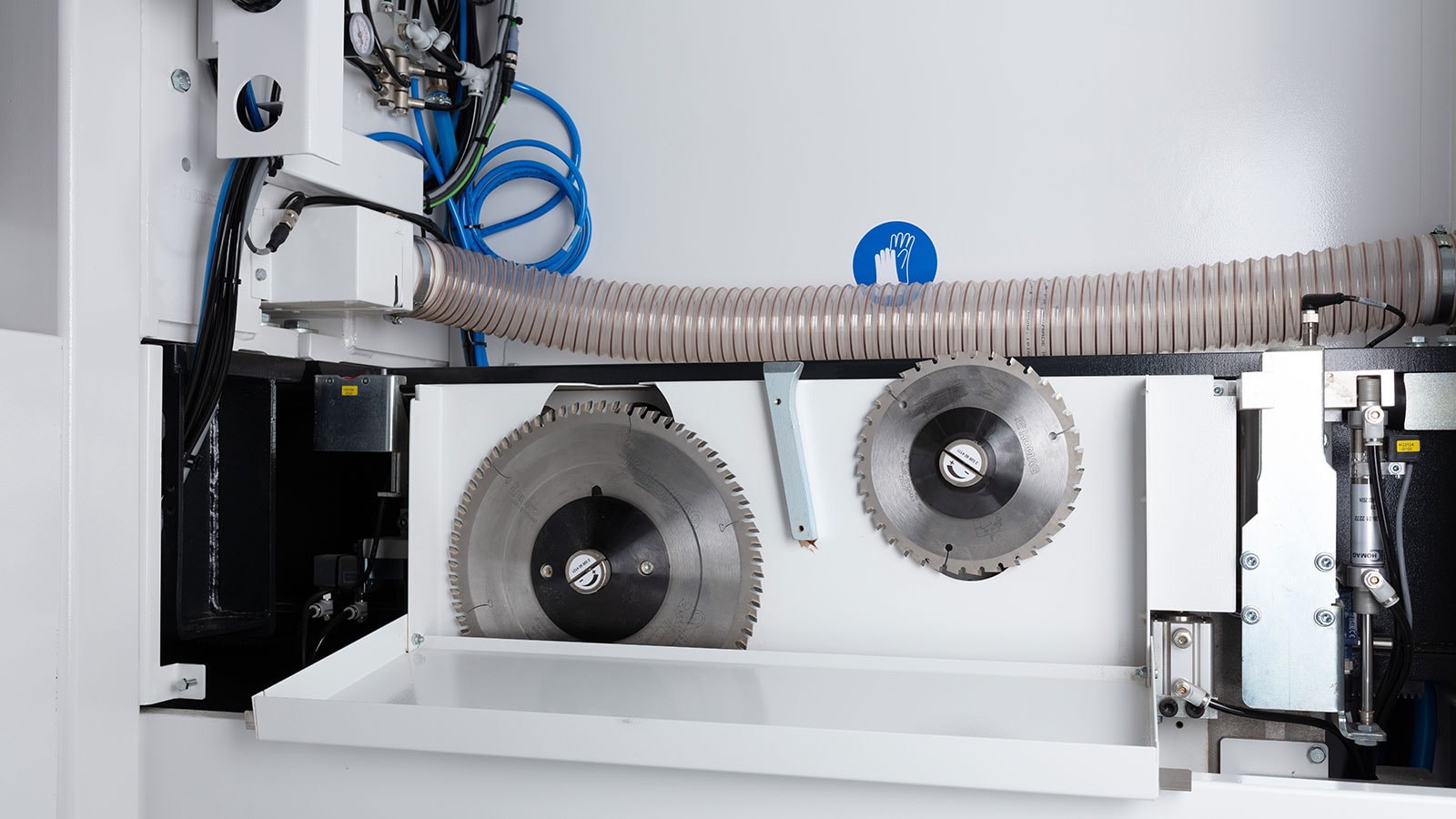 sawteq-s-200-flextec-saw-carriage-saw-blade-change